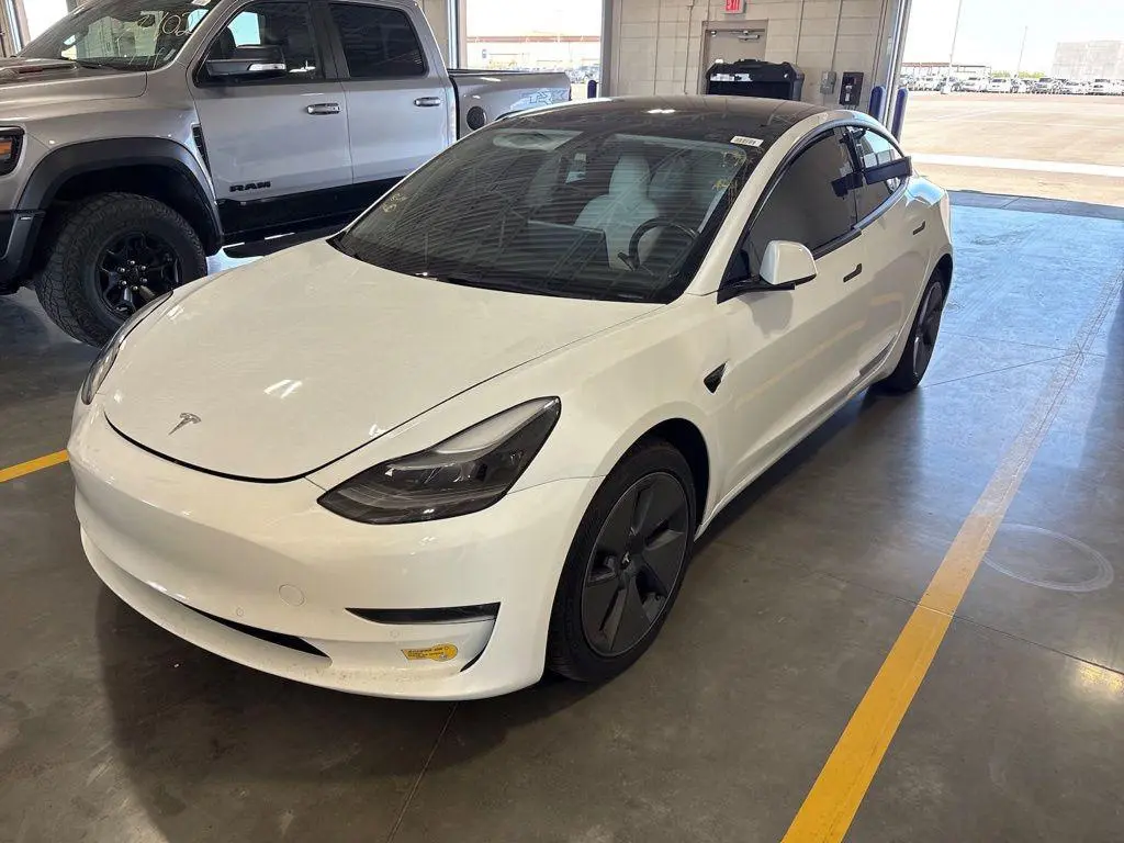 2022 Tesla Model 3 Long Range
