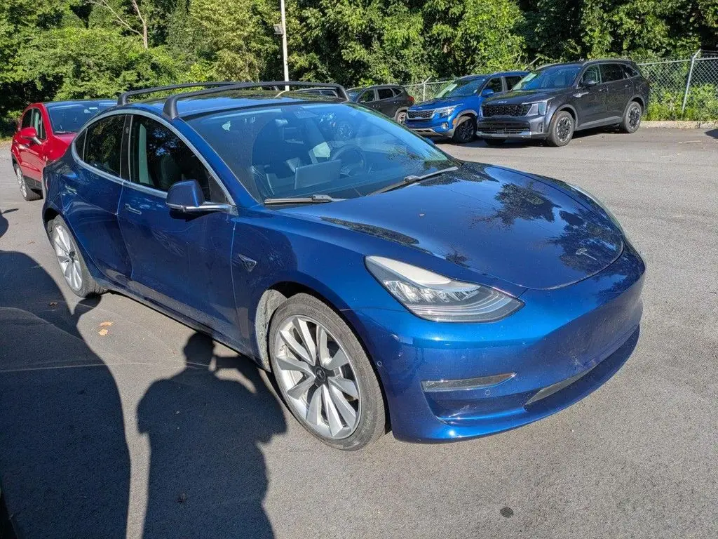 2020 Tesla Model 3 Long Range