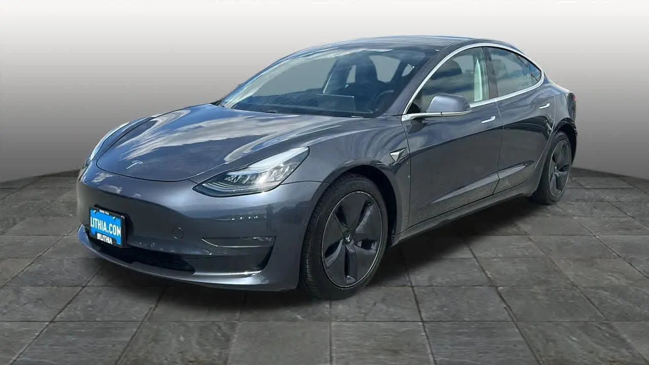 2020 Tesla Model 3 Long Range