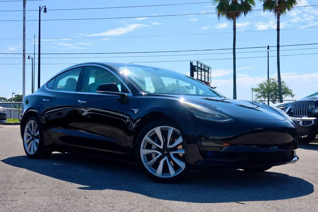 2018 Tesla Model 3 Long Range