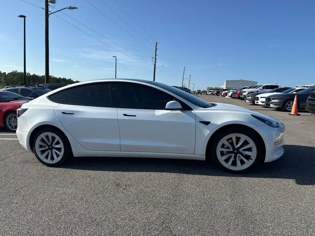 2021 Tesla Model 3 Long Range