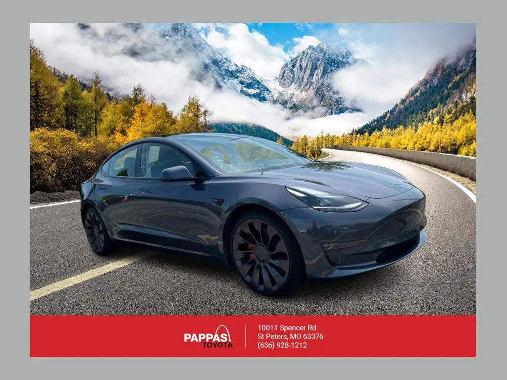 2023 Tesla Model 3 Performance