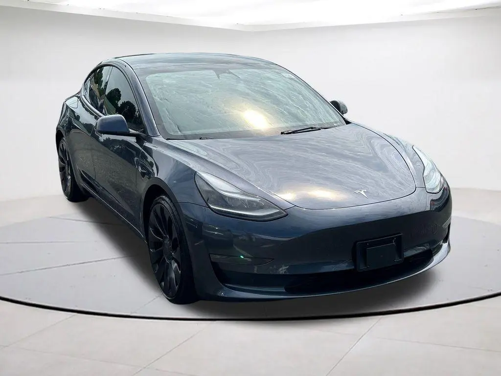 2023 Tesla Model 3 Performance