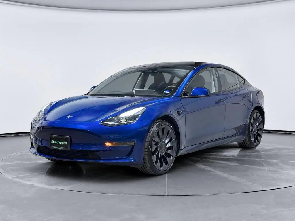 2023 Tesla Model 3 Performance