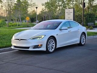 2017 Tesla Model S 90D