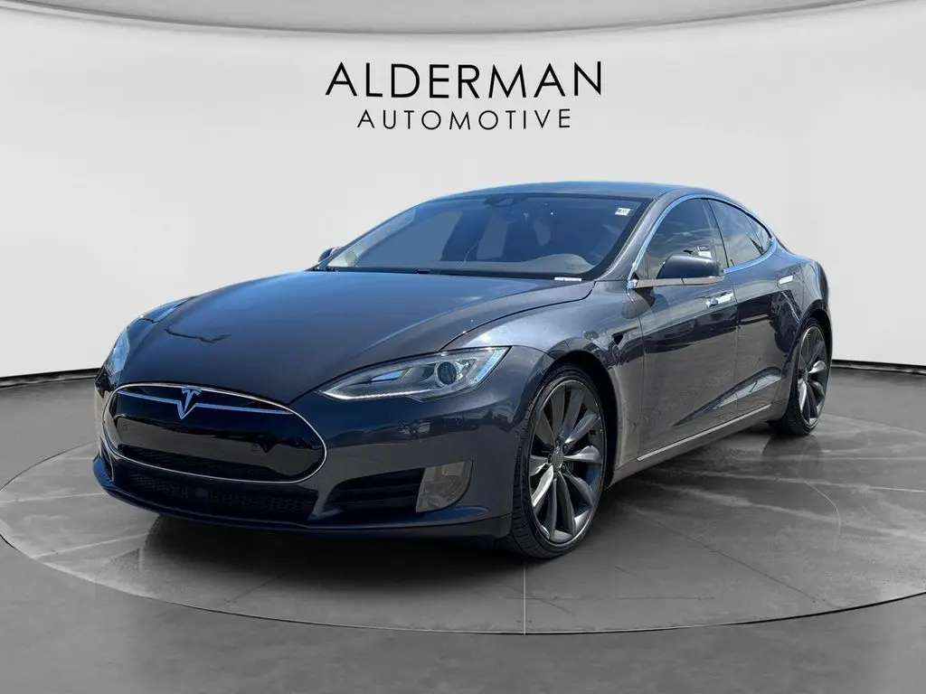 2015 Tesla Model S 70D