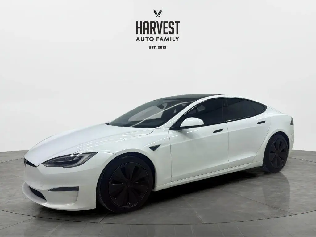 2022 Tesla Model S Long Range