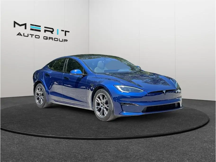 2022 Tesla Model S Long Range