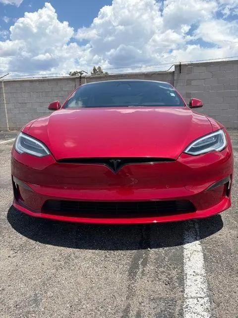 2021 Tesla Model S Plaid