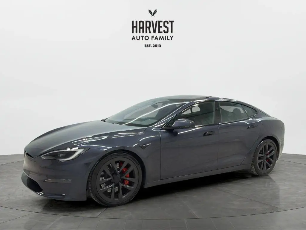 2024 Tesla Model S Plaid