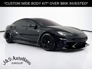 2023 Tesla Model S Plaid