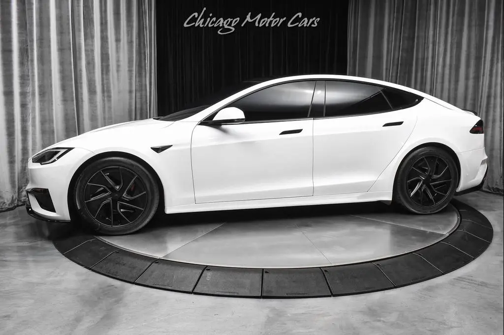 2026 Tesla Model S Plaid