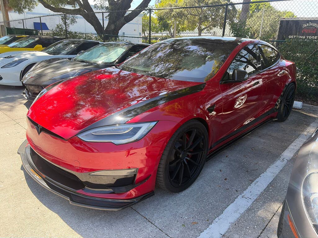 2021 Tesla Model S Plaid