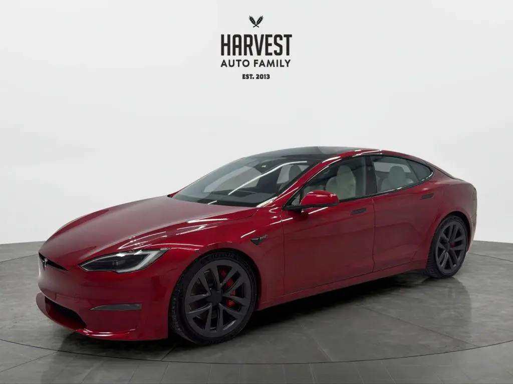 2023 Tesla Model S Plaid
