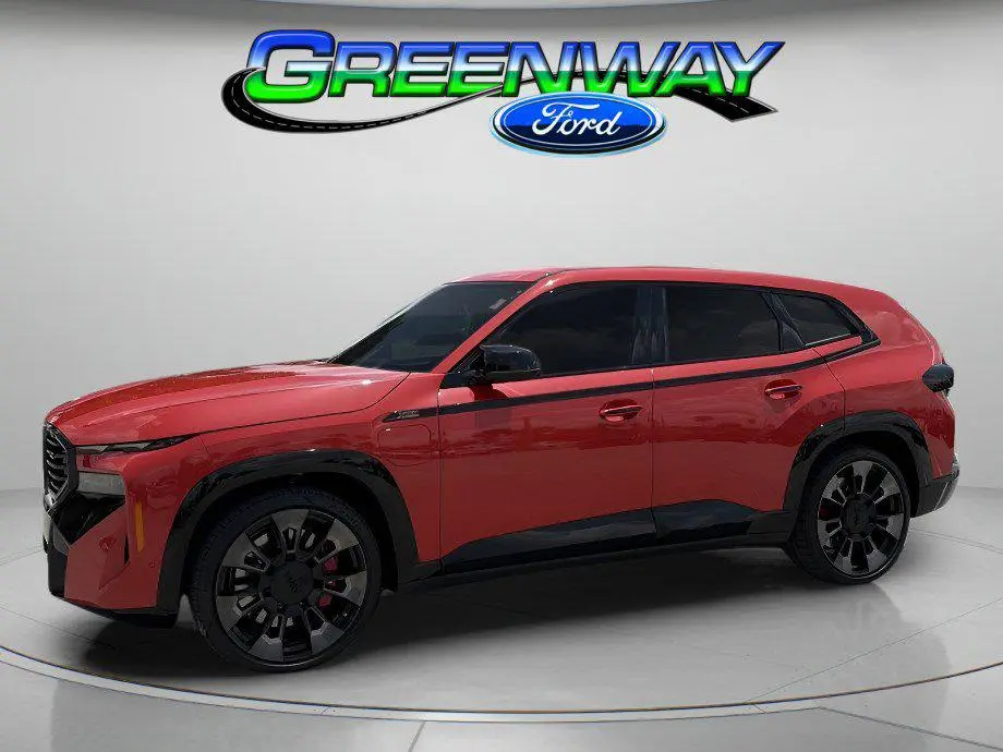 2023 BMW XM Base