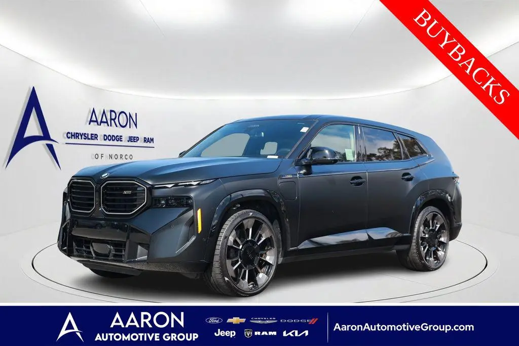 2024 BMW XM Base