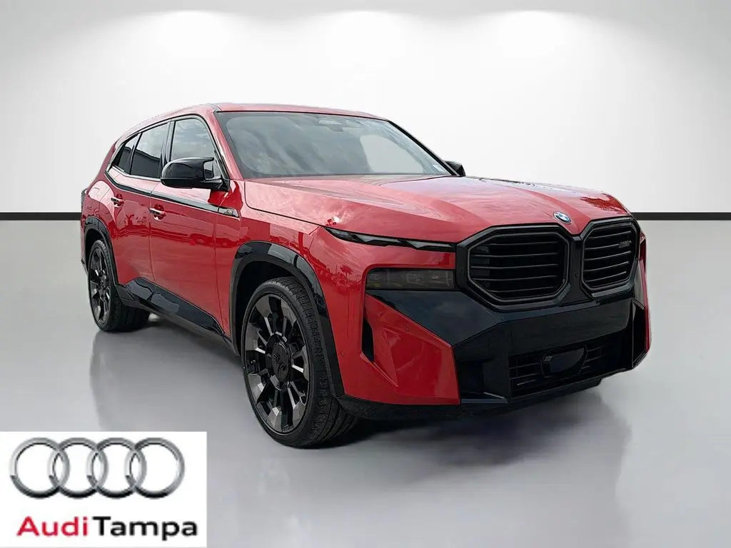 2023 BMW XM Base