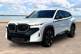 2023 BMW XM Base
