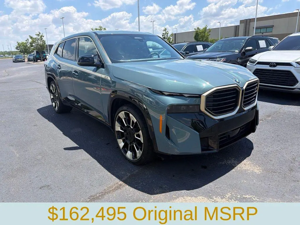 2023 BMW XM Base