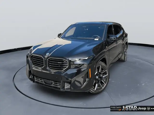 2023 BMW XM Base