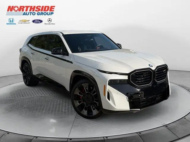 2024 BMW XM Base