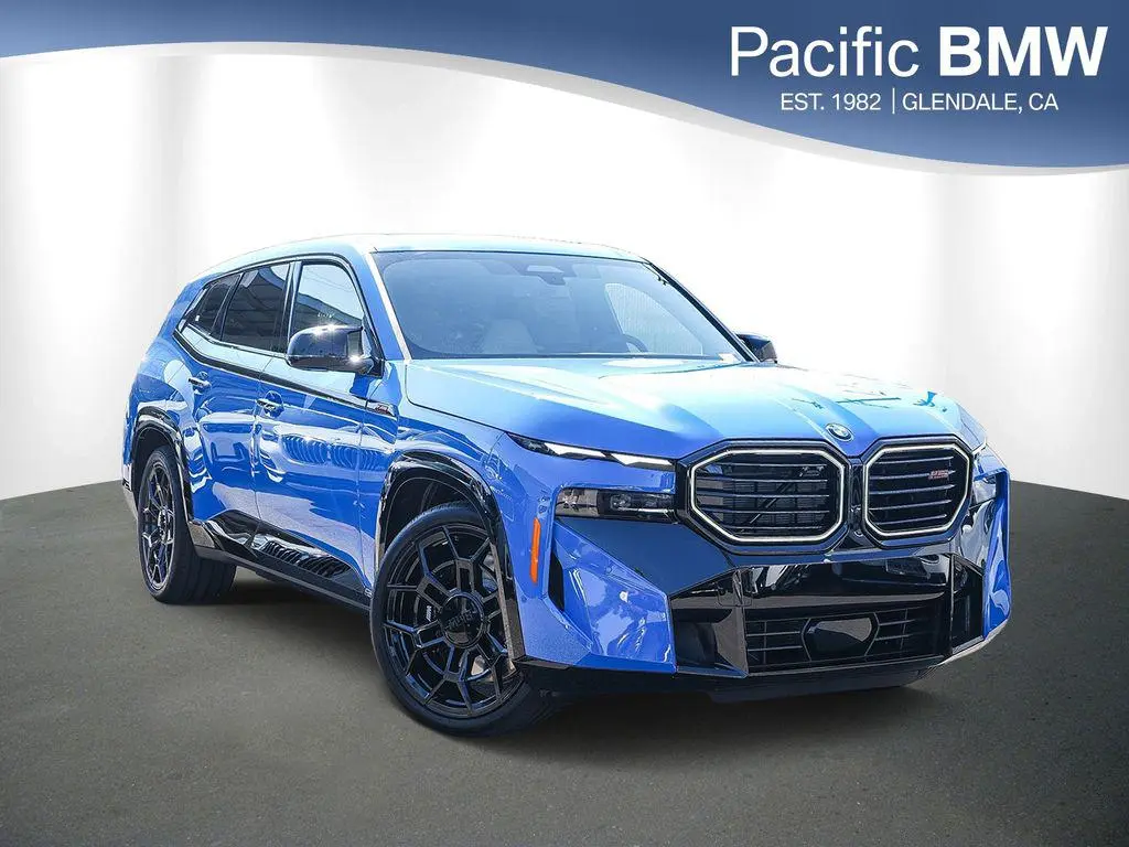 2026 BMW XM Label