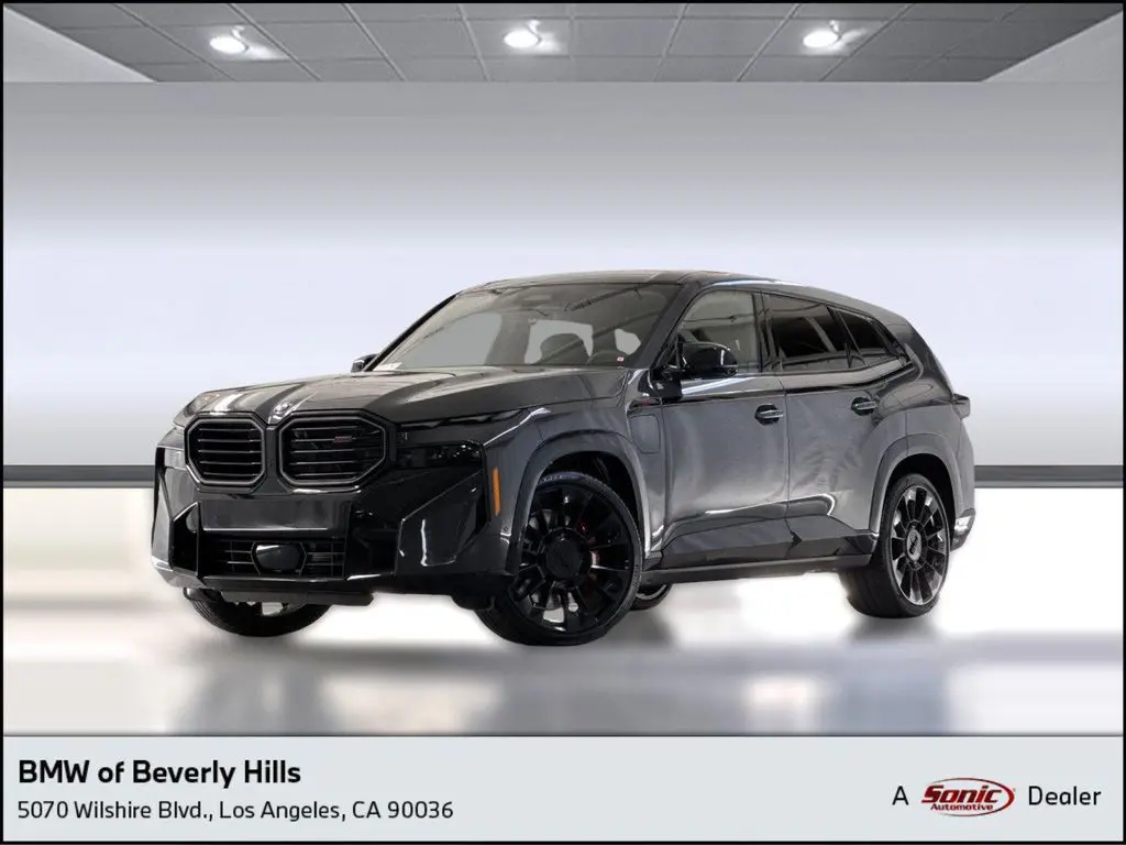 2026 BMW XM Label