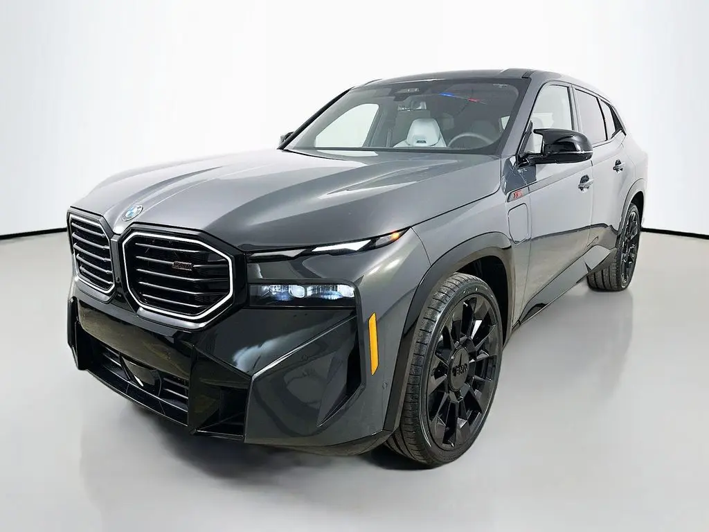 2026 BMW XM Label