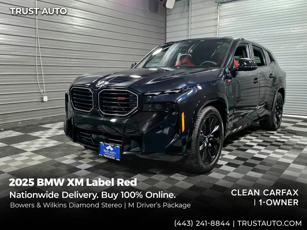 2025 BMW XM Label