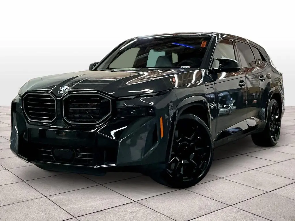2026 BMW XM Label