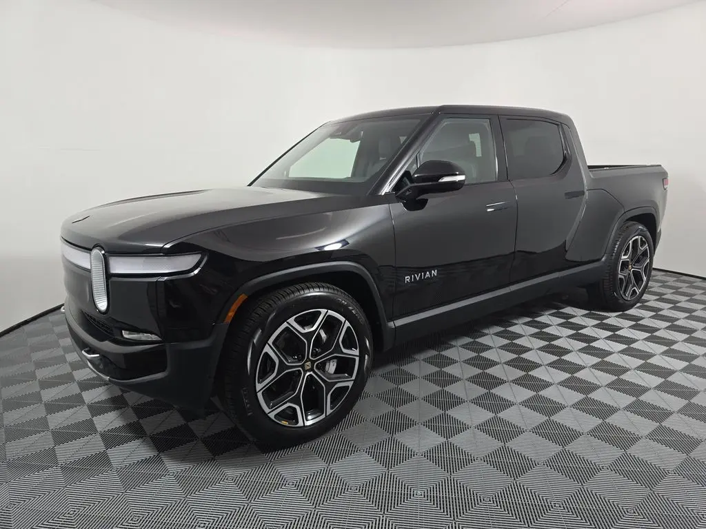 2024 Rivian R1T Adventure