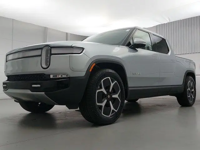 2023 Rivian R1T Adventure