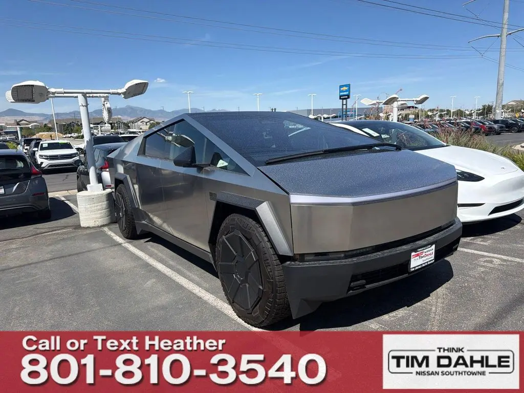 2024 Tesla Cybertruck