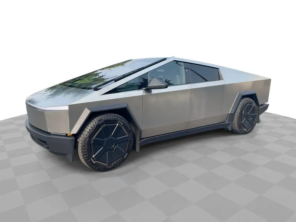 2024 Tesla Cybertruck Cyberbeast