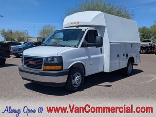 2025 GMC Savana 3500