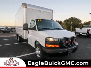 2025 GMC Savana 3500