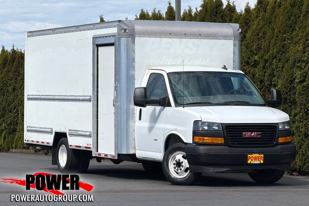2022 GMC Savana 3500