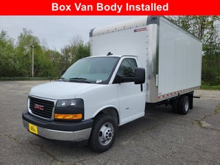 2025 GMC Savana 3500