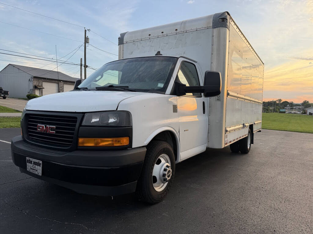 2018 GMC Savana 3500