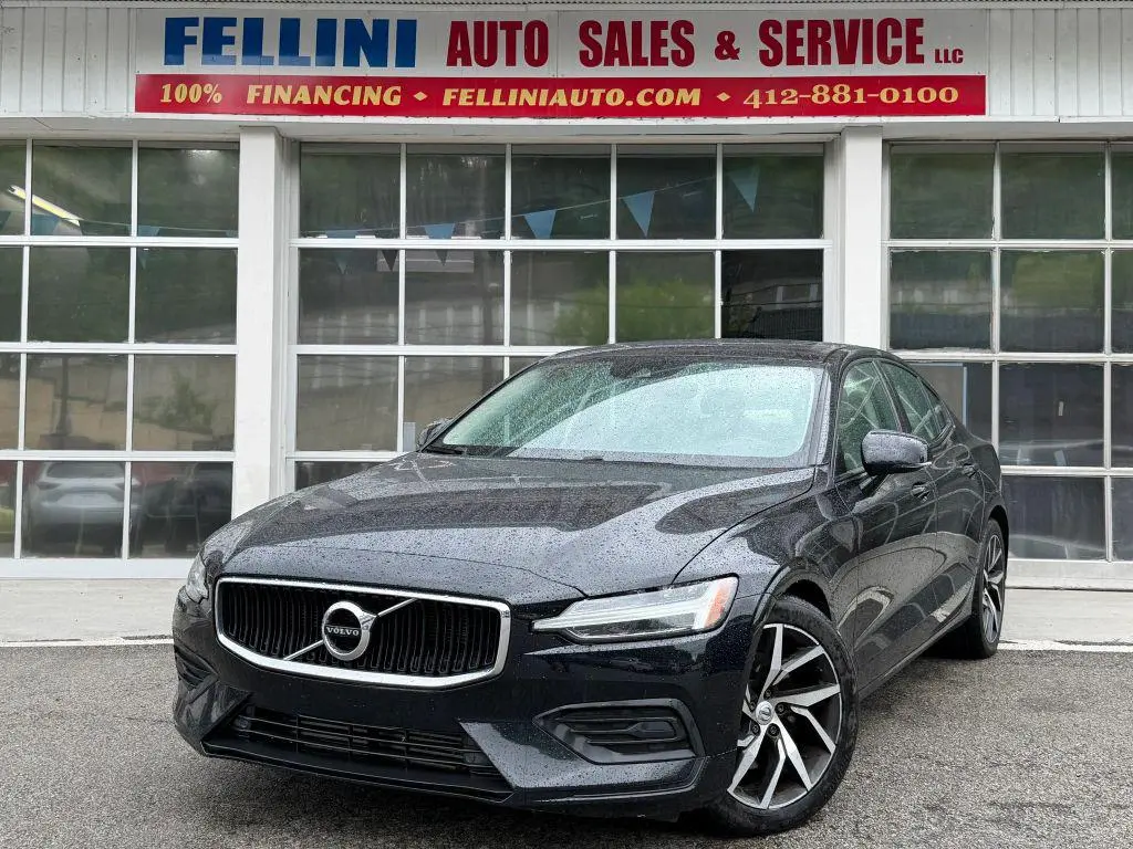 2020 Volvo S60 T5 Momentum