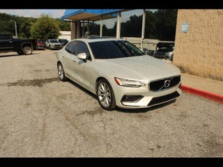 2021 Volvo S60 T5 Momentum