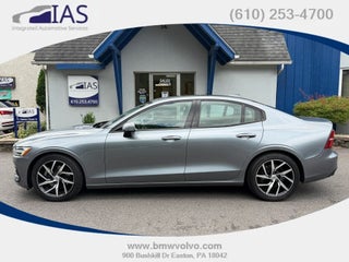 2020 Volvo S60 T5 Momentum