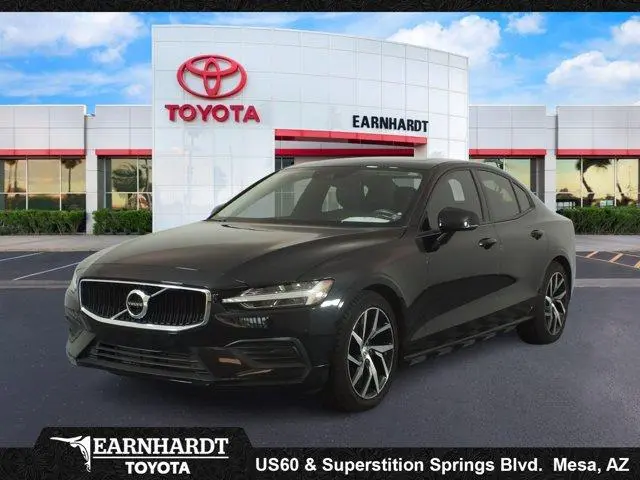 2020 Volvo S60 T5 Momentum