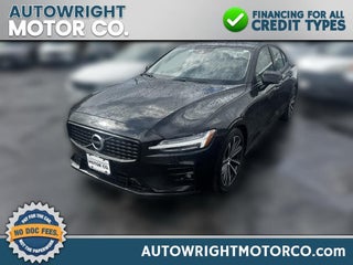 2021 Volvo S60 T5 Momentum