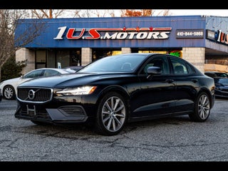 2020 Volvo S60 T6 Momentum