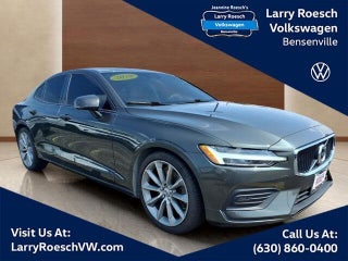 2020 Volvo S60 T6 Momentum
