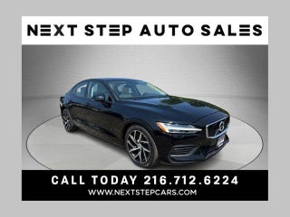 2020 Volvo S60 T6 Momentum