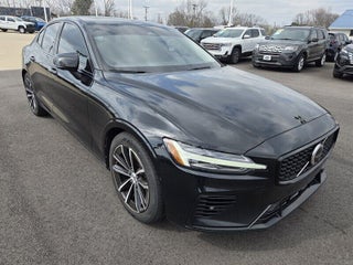 2023 Volvo S60 T8 Plus Dark Theme