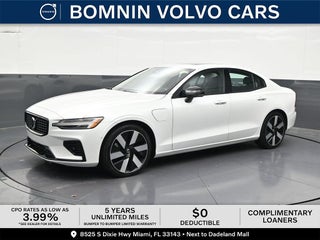 2024 Volvo S60 T8 Plus Dark Theme