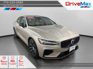 2023 Volvo S60 T8 Plus Dark Theme